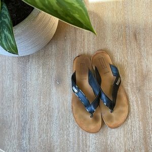 Hunter Women Black Flip Flop Sandals Size 39